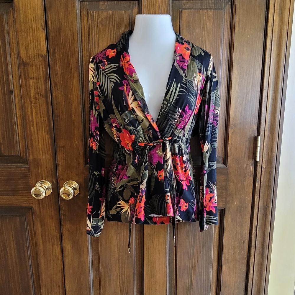Worthington Sz S Floral Jacket Black Green Pink Orange P2P 20 W 18 L 20